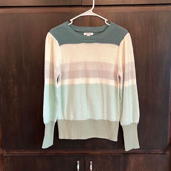 Nine West Green Striped Puff Sleeve Sweater Size Medium - Picture 1 of 4